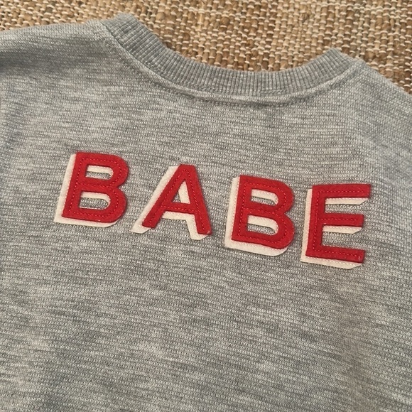 Ingrid & Isabel Babe Sweatshirt 18-24 Months - Picture 4 of 7